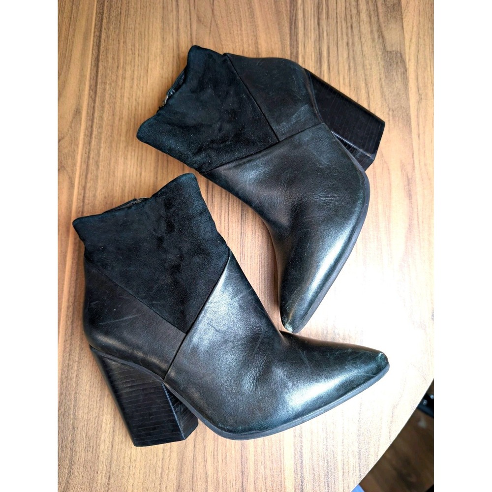 Vince Camuto Women's Size 6M Black Leather Suede Pointed Toe Ankle Boots